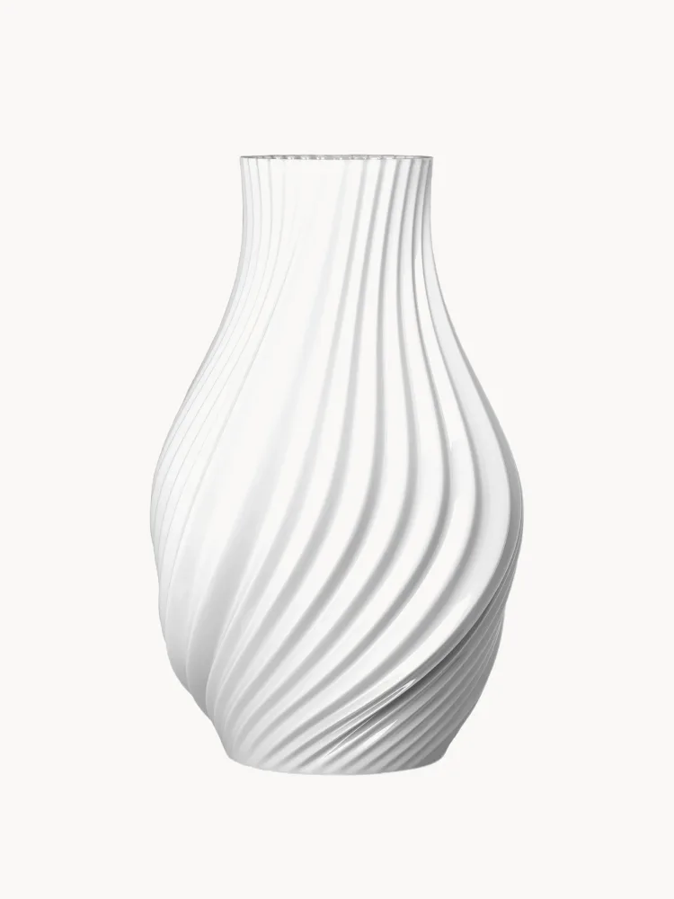 Lyngby Porcelaen Ваза Twist из фарфора высотой 18 см