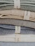 Mushie Полотенце для ванной детское с капюшоном Fluffy махровое из хлопка, 72х76 см, молочно-белое — фото 5