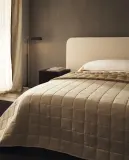 Zara Home - Двустороннее покрывало с будущим боррегито, бежевый, 180х250 см — фото 1