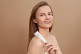 Dr Irena Eris Face Zone - Тонирующий крем против морщин, выравнивающий тон SPF 50+, 30 ml — фото 8