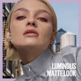 MAYBELLINE NEW YORK SuperStay Lumi-Matte - Легкое тональное основание для долговременного эффекта, 35 мл, оттенок 129 — фото 8
