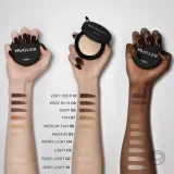 L’Oreal Paris x Mugler - Тональная основа: Трваля падклад у кампакце для ідэальнага крыцця. оттенок 05 Medium / Illusion 5, 23 ml — фото 7