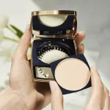 Estee Lauder Double Wear Stay-in-Place Matte Powder Foundation - Тональный крем в порошке SPF 10, 11 г, оттенок 2C3 Fresco — фото 5