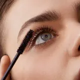 Yves Saint Laurent Mascara Volume Effet Faux Cils - Тушь для ресниц, увеличивающая объем оттенок 1 Noir Haute Densité / High Density Black, 7 ml — фото 8