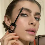 Bourjois Twist Up The Volume - Тушь для ресниц, удлиняющая и увеличивающая объем оттенок 1 Black, 8 ml — фото 5