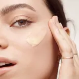 Bobbi Brown Vitamin Enriched Face Base - База витаминов для макияжа, 7 ml — фото 7