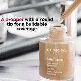 Clarins Skin Illusion Natural Hydrating Foundation - Розовое освещение увлажняющий тональный крем SPF 15 оттенок 110N Honey, 30 ml — фото 7