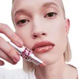Yves Saint Laurent Loveshine Candy Glaze - Увлажняющий блеск для губ для женщин 15 Showcasting Nude, 3 g — фото 7