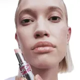 Yves Saint Laurent Loveshine Candy Glaze - Увлажняющий блеск для губ для женщин 44 Nude Lavalliere, оттенок 2 Healthy Glow Plumper — фото 7