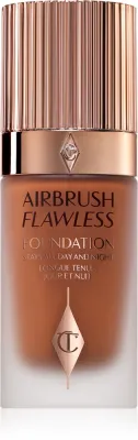 Charlotte Tilbury Airbrush Flawless - Тональный фонд с высокой плотностью покрытия и матовым финишем, 30 мл