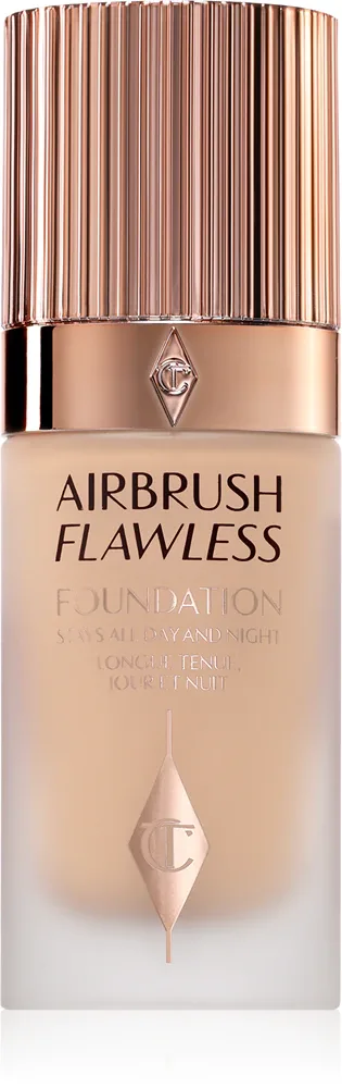 Charlotte Tilbury Airbrush Flawless - Тональный фонд с высокой плотностью покрытия и матовым финишем, 30 мл, оттенок 4 Neutral