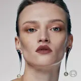 L’Oreal Paris x Mugler - Полуматовая помада с увлажняющим действием оттенок 02 Nude, 1 g — фото 3