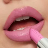 MAC Cosmetics MACximal Sleek Satin Lipstick - Кремовая помада увлажняющая оттенок Saint Germain, 3 g — фото 4