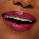MAC Cosmetics MACximal Sleek Satin Lipstick - Кремовая помада увлажняющая оттенок Maraschino, Much?, 3 g — фото 5