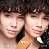 MAC Cosmetics Studio Fix Fluid SPF 15 24HR Matte Foundation + Oil Control - Тональная основа матирующая SPF 15, 30 мл, оттенок NC20 — фото 3