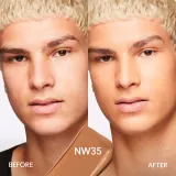 MAC Cosmetics Studio Fix Fluid SPF 15 24HR Matte Foundation + Oil Control - Тональная основа матирующая SPF 15, 30 мл, оттенок NW35 — фото 3