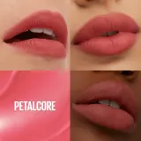 MAYBELLINE NEW YORK SuperStay Teddy Tint - Товар: стойкая помада с матовым эффектом оттенок 40 Petalcore, 5 ml — фото 3