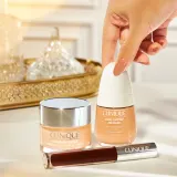 Clinique Even Better Clinica Serum Foundation - Тональная основа с защитой SPF 20, 30 мл, оттенок 124 Sienna — фото 8