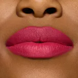 MAC Cosmetics MACximal Silky Matte Lipstick - Матовая помада, 3 г, оттенок Hot Girl Pink — фото 3
