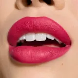 MAC Cosmetics MACximal Silky Matte Lipstick - Матовая помада, 3 г, оттенок Hot Girl Pink — фото 4