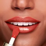 Clarins Lip Comfort Oil - Блеск для губ с увлажняющим действием оттенок 08 strawberry, 7 ml — фото 3