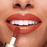 Clarins Lip Comfort Oil - Блеск для губ с увлажняющим действием оттенок 09 chocolate, 7 ml — фото 4