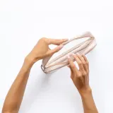 Notino Travel Collection Medium Clear Organizer - Прозрачная косметичка M Beige 24x12,5x5 cm, 1 szt. — фото 5