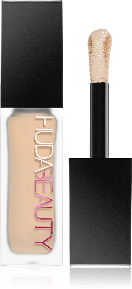 Huda Beauty Faux Filter Concealer - Долговременный корректор для лица, 9 мл, оттенок Coconut Flakes