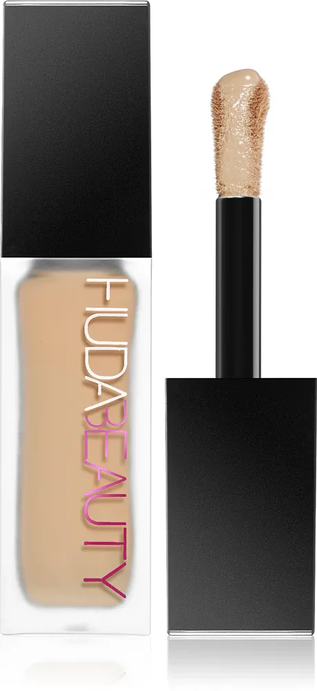 Huda Beauty Faux Filter Concealer - Долговременный корректор для лица, 9 мл, оттенок Sugar biscuit