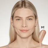 Estee Lauder Futurist Soft Touch Brightening Skincealer - Корректор осветляющий тон лица оттенок 2C, 6 ml — фото 3