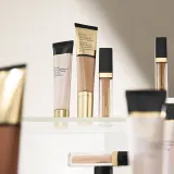 Estee Lauder Futurist Soft Touch Brightening Skincealer - Корректор осветляющий тон лица оттенок 3C, 6 ml — фото 4