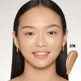 Estee Lauder Futurist Soft Touch Brightening Skincealer - Корректор осветляющий тон лица оттенок 3N, 6 ml — фото 3