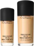MAC Cosmetics Mini Studio Fix Fluid SPF 15 24HR Matte Foundation + Oil Control - Матирующий тональный крем SPF 15, 15 мл, оттенок NC17 — фото 3