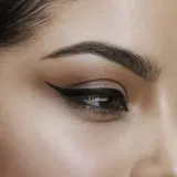 MAYBELLINE NEW YORK Hyper Precise - Подводка для глаз в перьях оттенок Black Matte, 1 ml — фото 2