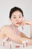 TIRTIR Waterism Glow Tint - Долговременный блеск для губ в маленькой упаковке, 1 г, оттенок 16 Tangering (Red Holic Collection) — фото 3