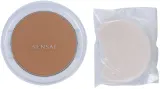 Sensai Cellular Performance Total Finish Foundation - Антивозрастная компактная пудра наполнение оттенок TF23 Almond Beige SPF 15, 11 g — фото 1