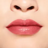 Shiseido ColorGel LipBalm - Тонирующий бальзам для губ с увлажняющим действием оттенок 106 Redwoот(red, 2 g — фото 5