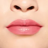 Shiseido ColorGel LipBalm - Тонирующий бальзам для губ с увлажняющим действием, 2 г, оттенок 104 Hibiskus (pink) — фото 4