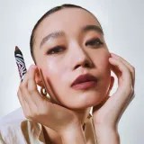 Sisley Phyto-Lip Twist - Тонирующий бальзам для губ в стике, оттенок 27 Plum — фото 3