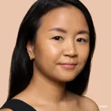 Bobbi Brown Weightless Skin Foundation SPF 15 - Тональная основа: травяной подклад с увлажняющим действием оттенок Honey, 30 ml — фото 4