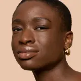 Bobbi Brown Weightless Skin Foundation SPF 15 - Тональная основа: травяной подклад с увлажняющим действием оттенок Chestnut, 30 ml — фото 4