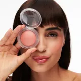 MAC Cosmetics Glow Play Blush - Розовый хайлатер для скул оттенок Grand, 7 g — фото 3