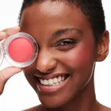 MAC Cosmetics Glow Play Blush - Розовый хайлатер для скул оттенок Heat Index, 7 g — фото 4
