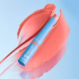 Rimmel Kind & Free - Тонирующий бальзам для губ, 1 г, оттенок 004 Hibiscus Blaze — фото 3