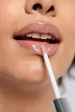 Clinique Pop Plush Creamy Lip Gloss - Увлажняющий блеск для губ оттенок Chiffon Pop, 3 ml — фото 3