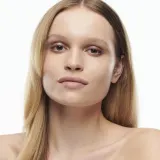 MAC Cosmetics Studio Radiance Serum-Powered Foundation - Подклад навилжающий оттенок N32, 30 ml — фото 5