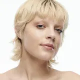 MAC Cosmetics Studio Radiance Serum-Powered Foundation - Подклад навилжающий оттенок NC16, 30 ml — фото 5