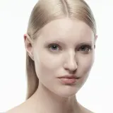 MAC Cosmetics Studio Radiance Serum-Powered Foundation - Подклад навилжающий оттенок NC5, 30 ml — фото 4