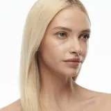 MAC Cosmetics Studio Radiance Serum-Powered Foundation - Подклад навилжающий, 30 мл, оттенок NW20 — фото 4