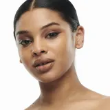 MAC Cosmetics Studio Radiance Serum-Powered Foundation - Подклад навилжающий, 30 мл, оттенок NC40 — фото 4